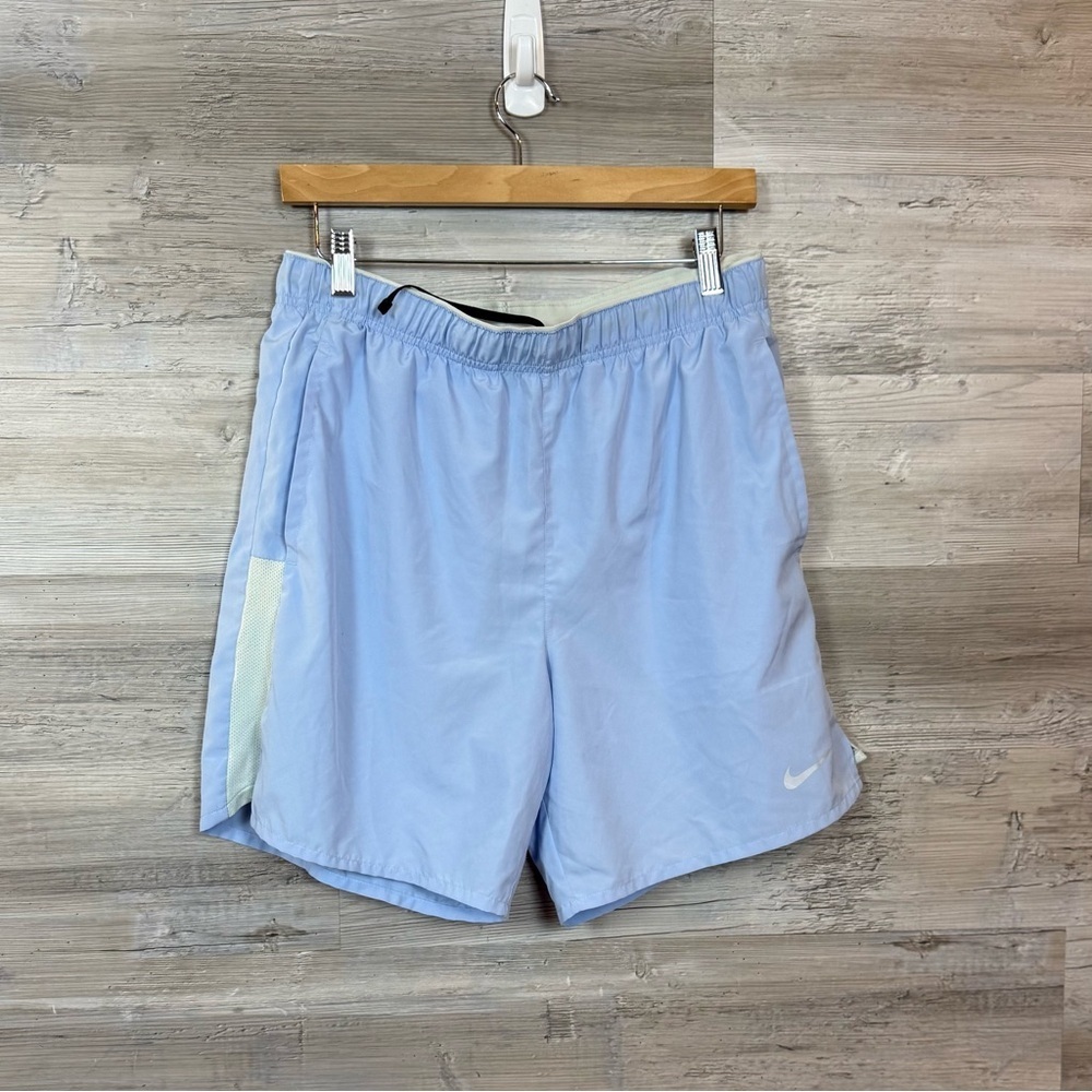 Nike Men’s Challenger Dri-FIT 7" Running Shorts - Light Blue Size M